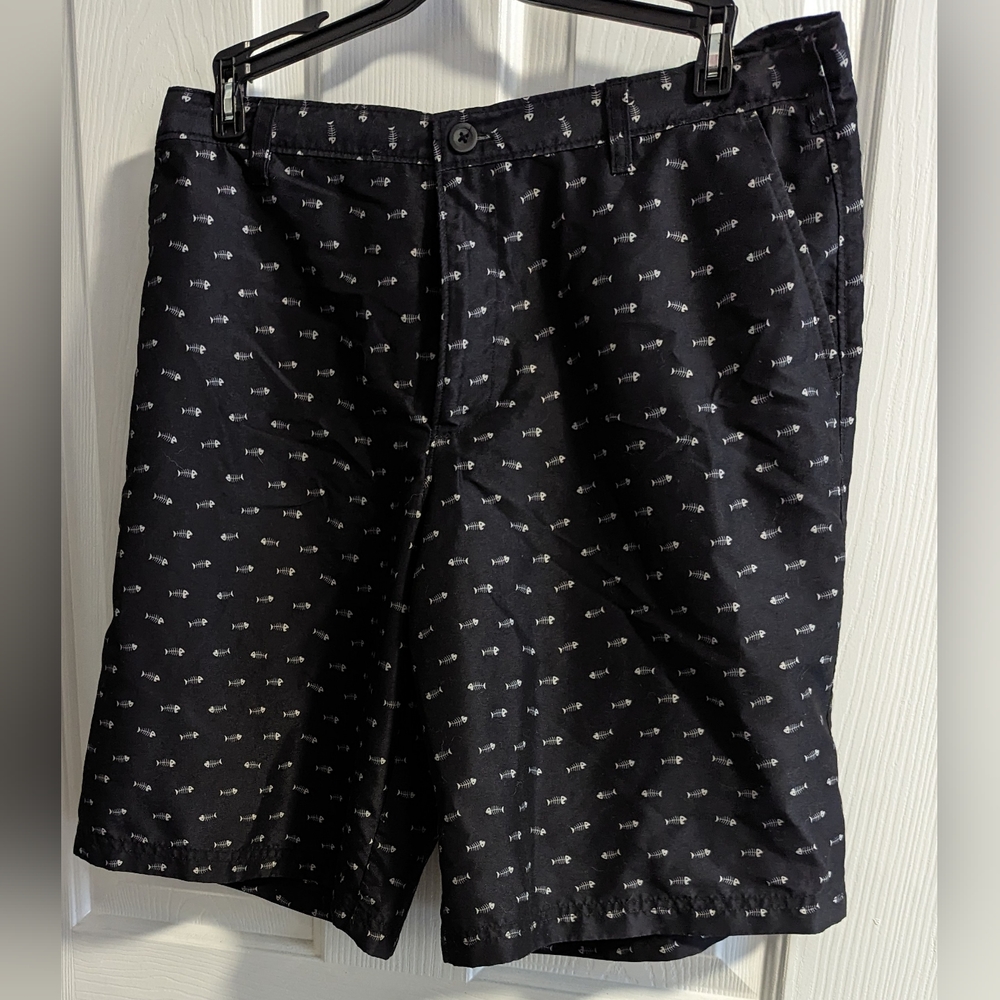 Champion boys Fishbone Pattern Gray Quick Dry Extra Zip Pocket Sz: XL 16/18